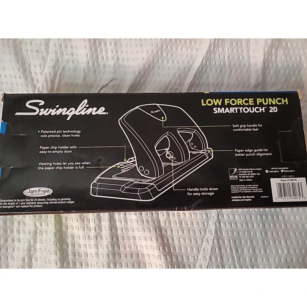 Swingline‎ SmartTouch 20 Sheet Capacity 3-Hole Paper Punch Item #74075 NEW